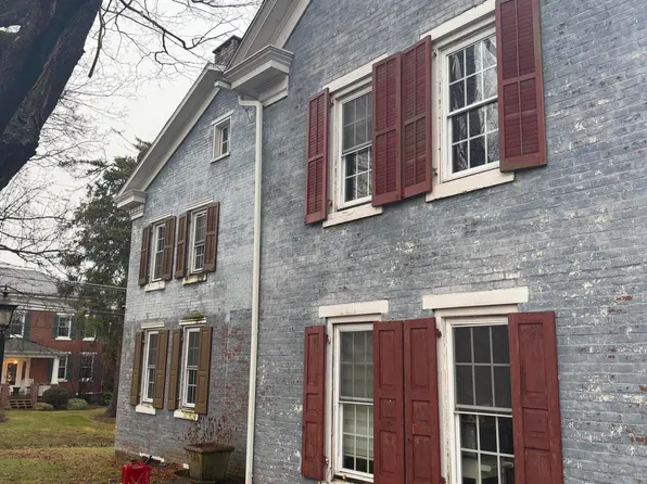 83 Schoolhouse Rd, Bloomsburg, PA 17815