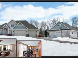 925 Sadies Ln, Hudson, WI 54016