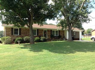 206 W Debby Dr, Shelby, NC 28152