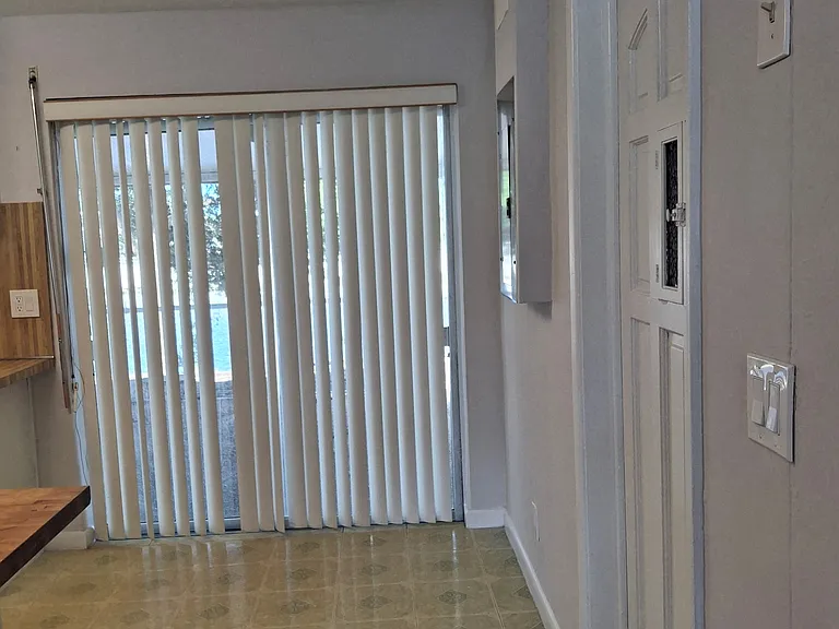 Sliding glass door