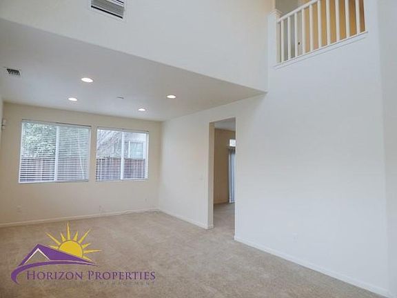 4th image of 199 Dragonfly Cir