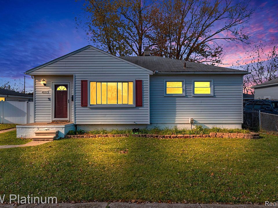 1st image of 29147 Hillview St