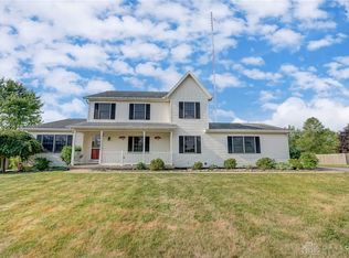 3281 Maple Grove Rd, Springfield, OH 45504