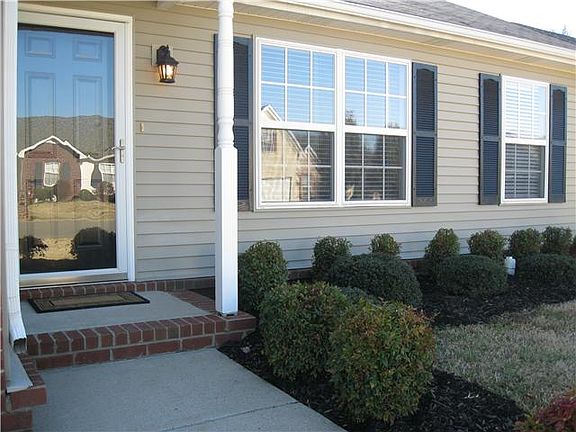 2nd image of 3035 Wellington Pl