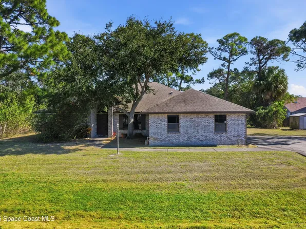 1031 Peacock Ave NE, Palm Bay, FL 32907