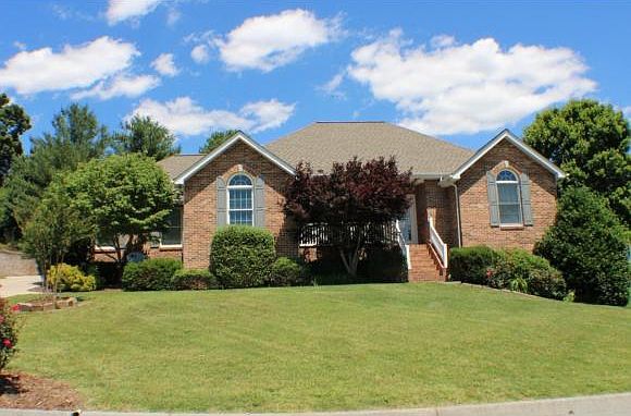 1st image of 1005 Hillshire Ln