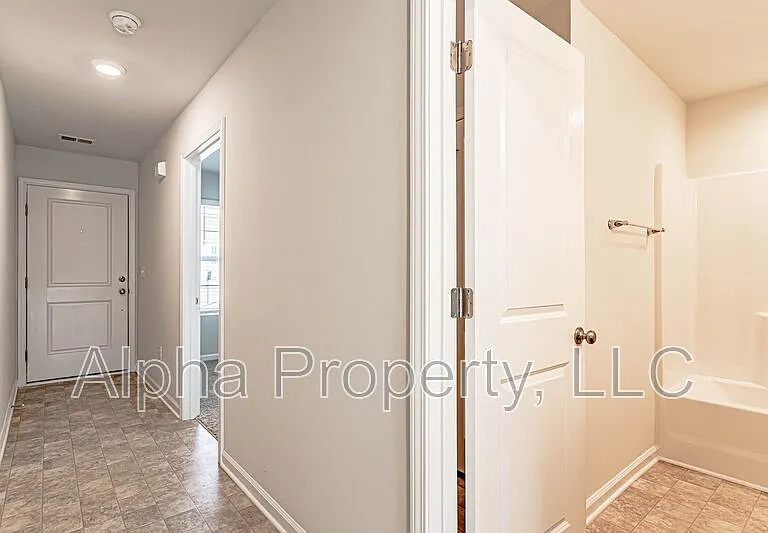 540 Millsgate Cir — Photo 7