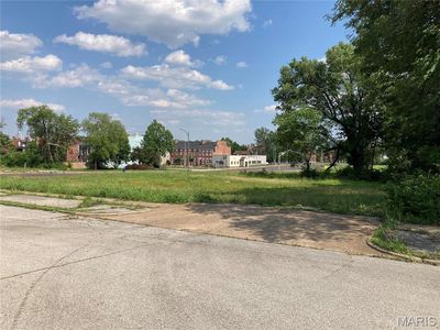 1528 Benton St, Saint Louis, MO, 63106