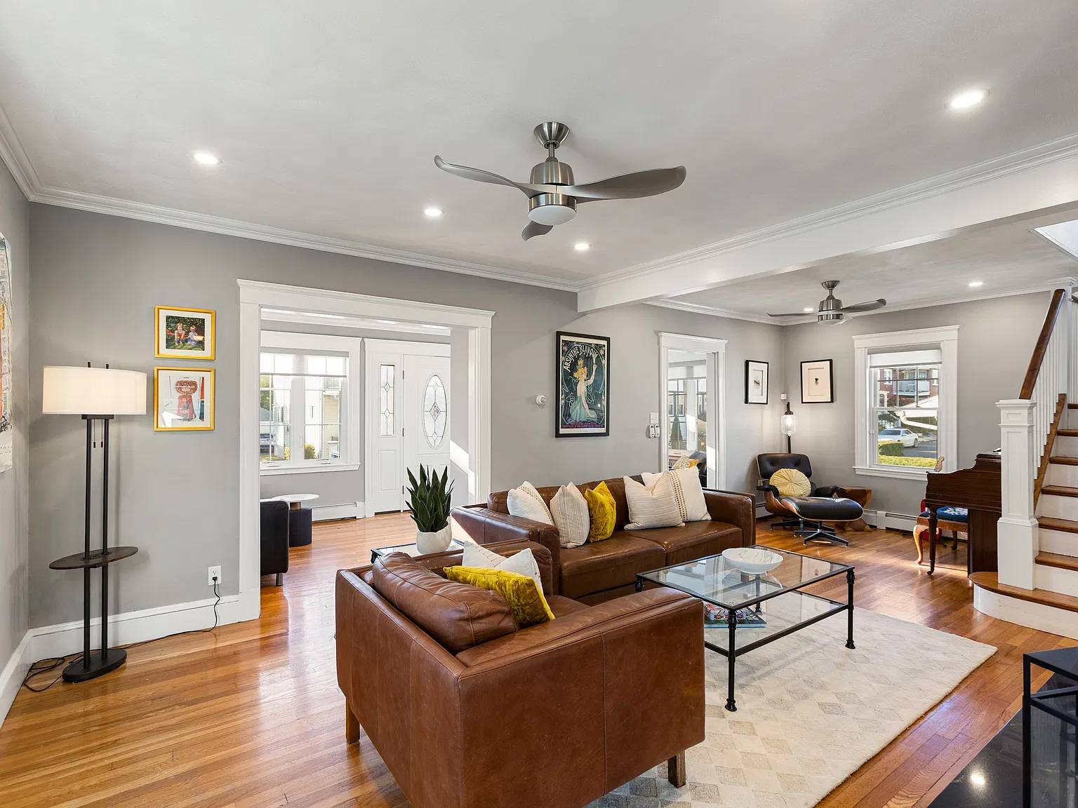 4 bed, 2910 sqft, $6,000 — Photo 4