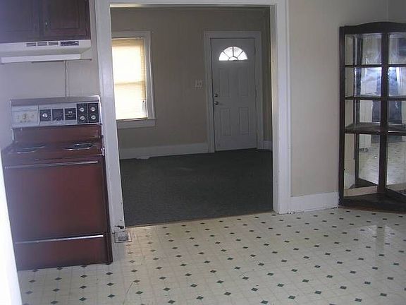 Kitchen to Living Room
