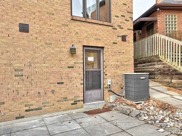 23 Pennycross Ct #2 — Photo 2