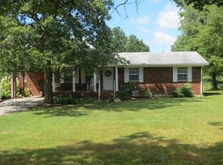 1127 Smallwood Rd, Jamestown, TN 38556