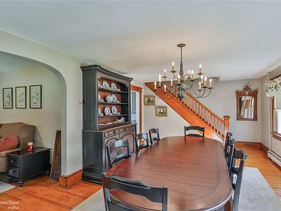 5th image of 1404 Sugar Hollow Rd