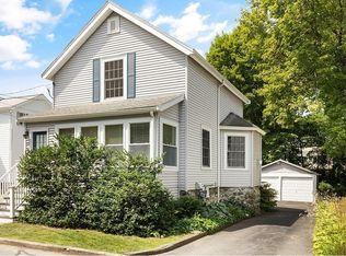 10 Curve St, Lexington, MA 02420