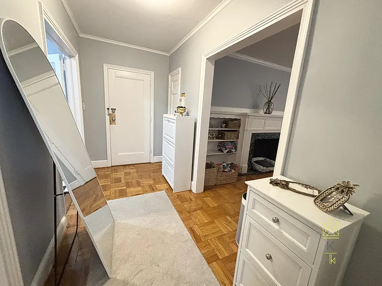 312 Washington St #1-6 — Photo 6