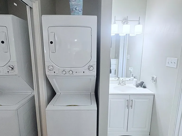 Washer/Dryer