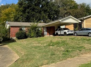 2601 Darlene St, Memphis, TN 38106