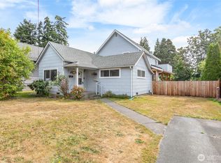 2318 Dean Ave, Bellingham, WA