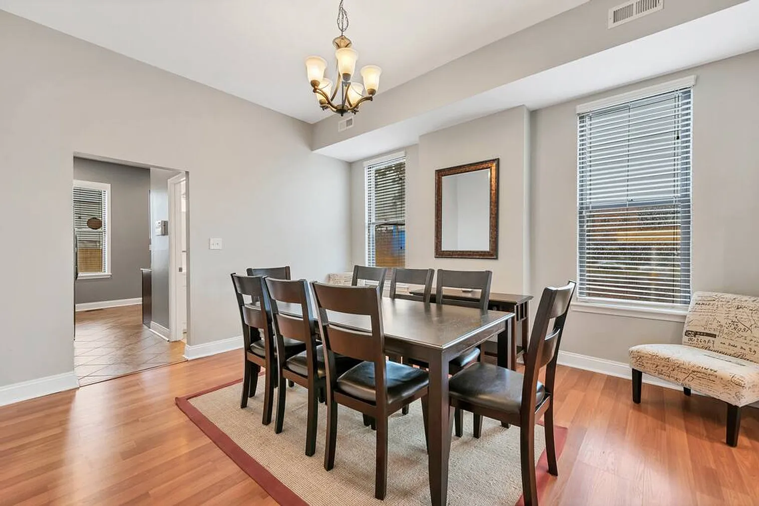 3 bed, 2.0 bath, 796 sqft, $3,329 — Photo 4