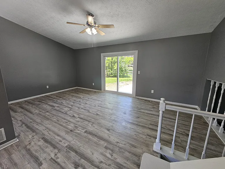 1792 Plains Blvd — Photo 4