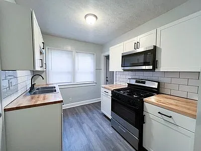 3624 N Illinois St — Photo 11