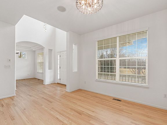 Office, Sitting Room or Living Room