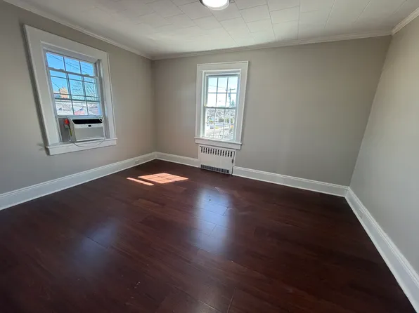 (undisclosed Address), Baldwin, NY 11510