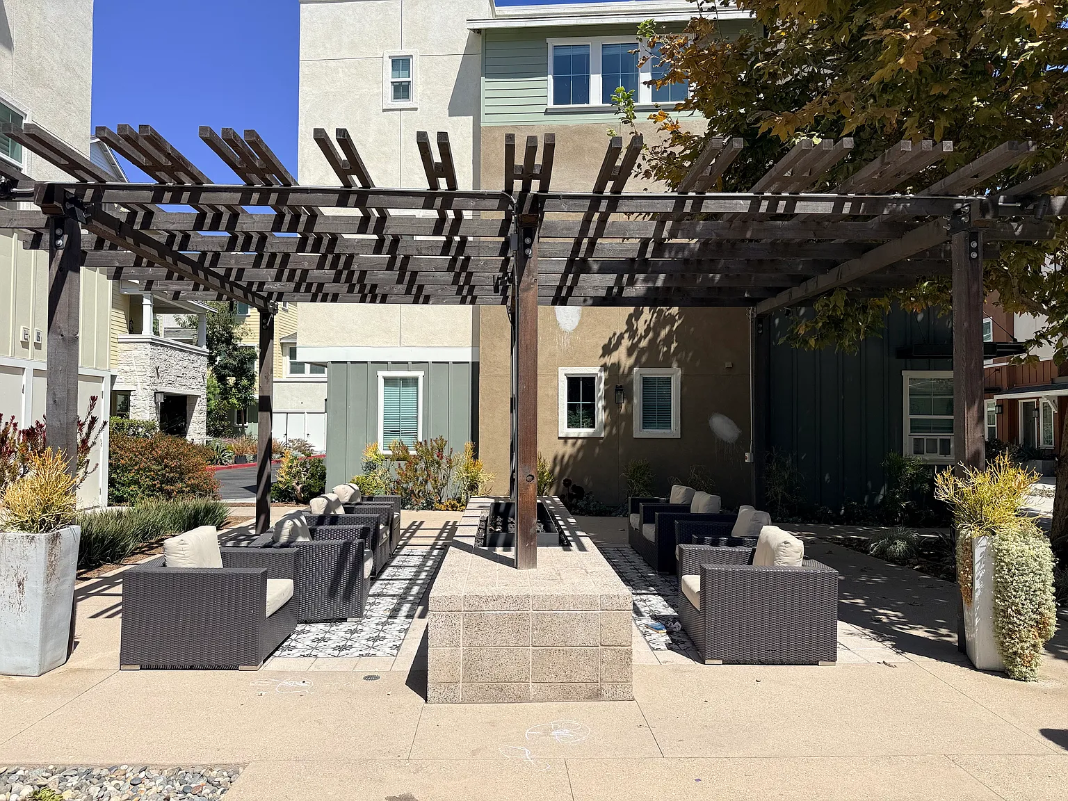 570 Bolinas Way — Photo 4