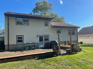 36 Fulton St, Clark, NJ 07066