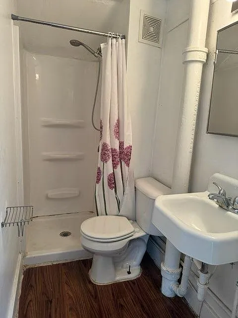 Unit Photo
