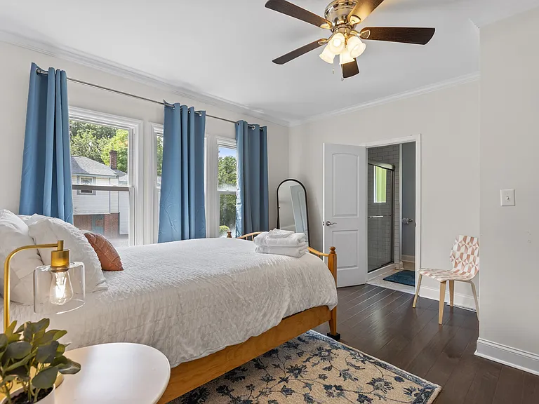 609 N Hyde Park Ave — Photo 19