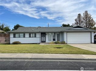 351 N Grape Dr, Moses Lake, WA 98837