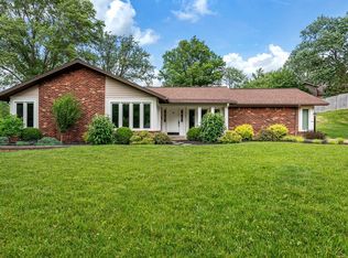 4 Sweetwood Ct, Ballwin, MO