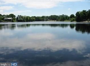 Split Rock Rd, Browns Mills, NJ 08015