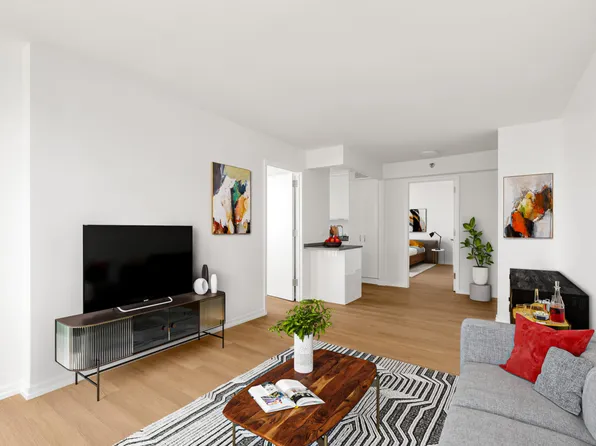 75 West End Avenue P37B image 3 of 38