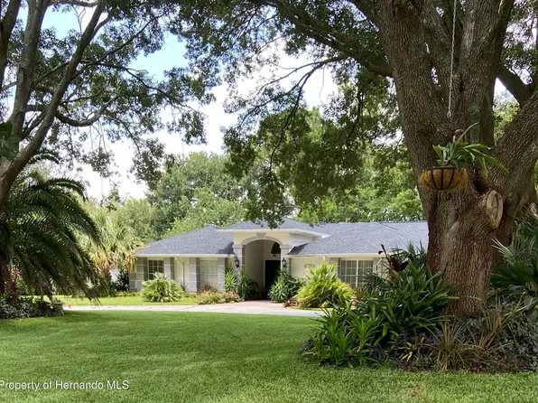 1000 Florian Way, Spring Hill, FL 34609