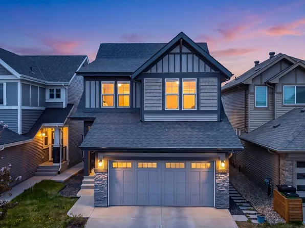 2255 Donaghey Way SW, Edmonton, AB T6W 5G1
