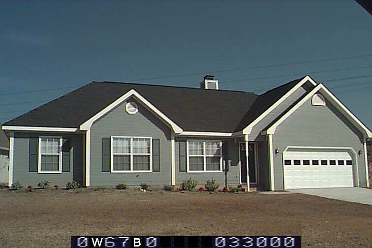 212 Bayside Dr (1996)