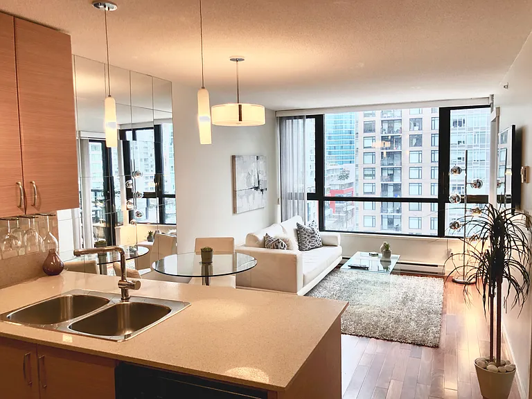 928 Homer St #1405 — Photo 4