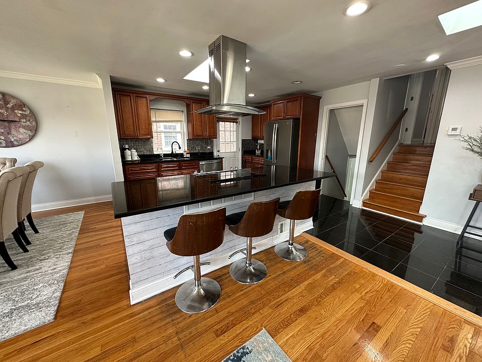 1st image of 8344 Kedvale Ave