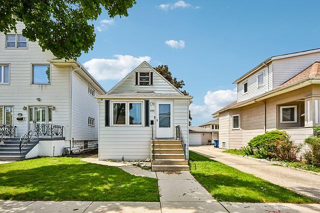 1st image of 1104 N 12th Ave