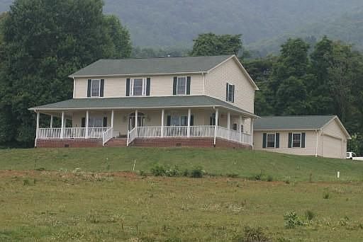 1st image of 298 Cahas Ln