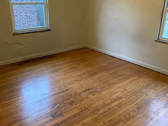2nd image of 2996 W McMicken Ave APT 2