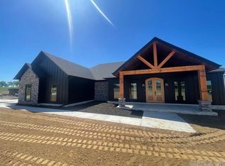 28 Republican Loop, Greenbrier, AR 72058