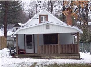 151 Crestview Rd, Acme, PA 15610