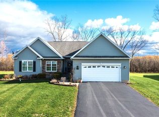 6357 Vintage Ct, Lockport, NY 14094