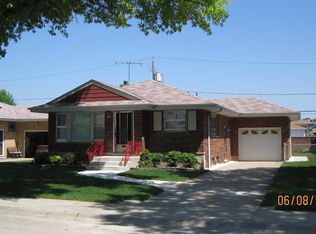 8450 W Sunnyside Ave, Chicago, IL