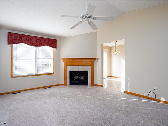 5th image of 1486 Waters Edge Dr