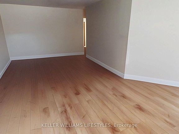 3rd image of 695 Richmond St #301