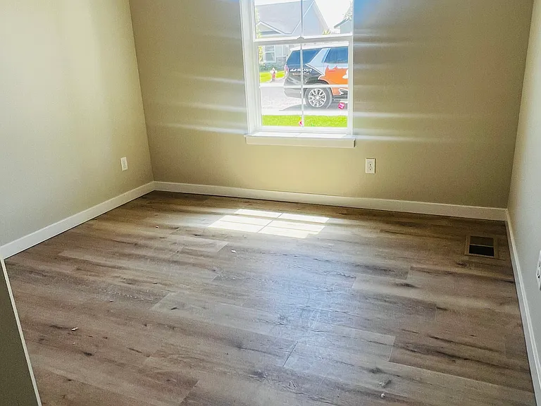 800 Shadowleaf Ave — Photo 5